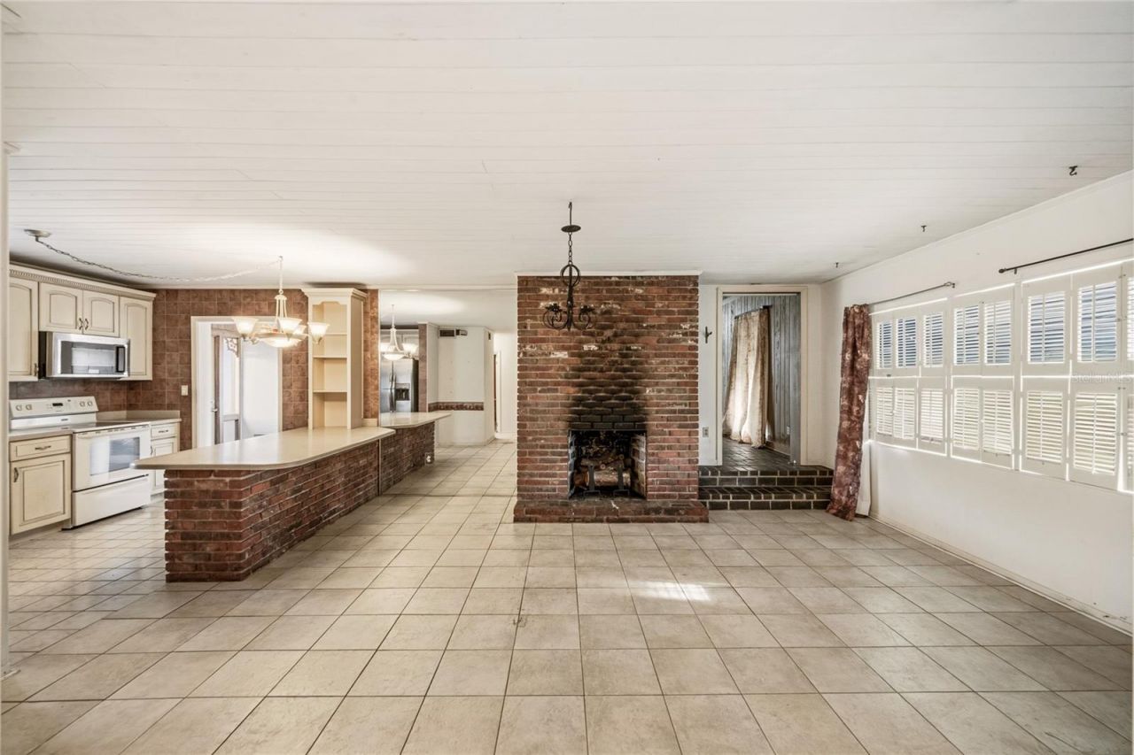 3901 N Apopka Vineland Road, Orlando, FL 32818 Photo