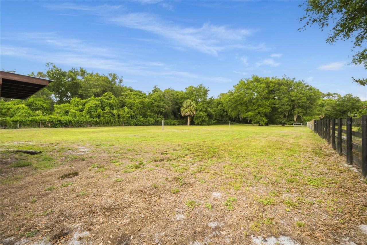 3901 N Apopka Vineland Road, Orlando, FL 32818 Photo