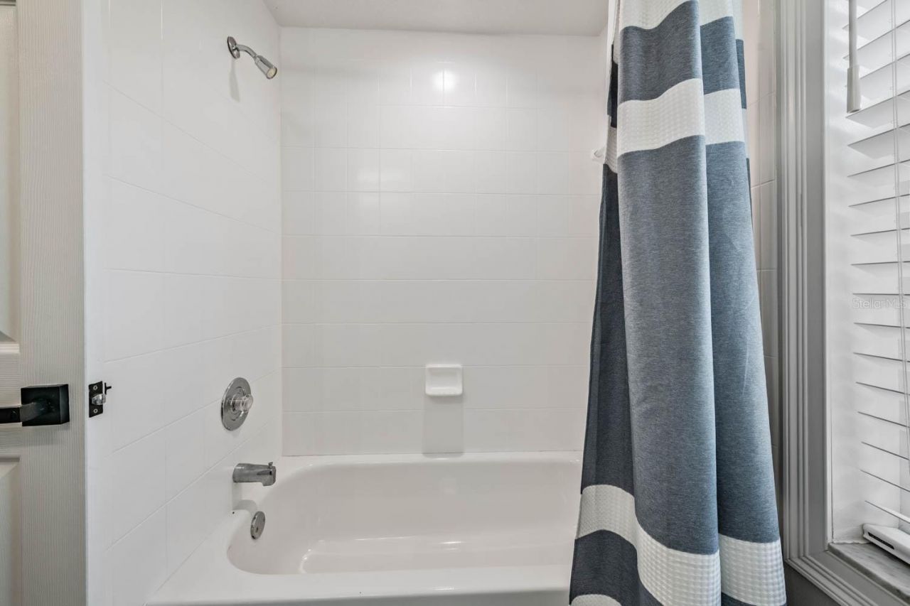 17833 Hyland Lane, Dade City, FL 33523 Photo