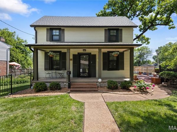 8564 Big Bend Boulevard, Webster Groves, MO 63119