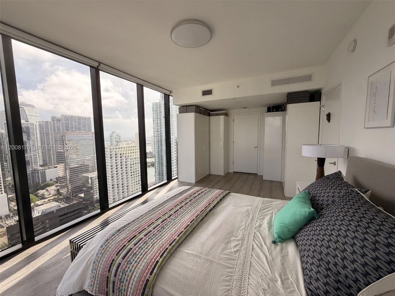 1010 Brickell Ave , Unit 4211, Miami, FL 33131 Photo