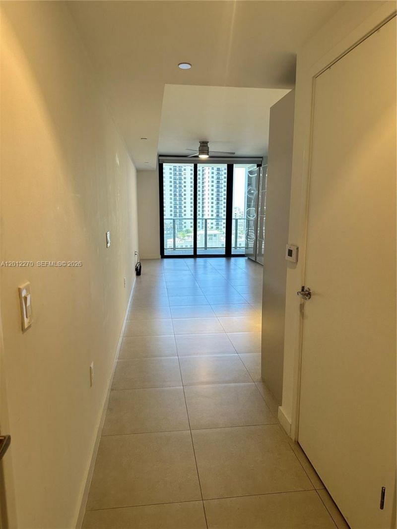 1010 Brickell Ave, Unit 1910, Miami, FL 33131 Photo