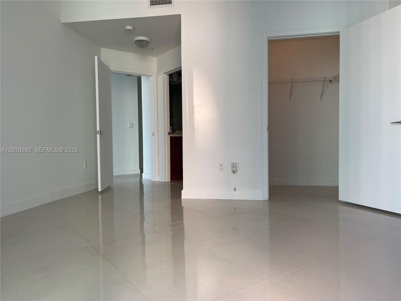 1111 SW 1st Ave , Unit 3619-N, Miami, FL 33130 Photo