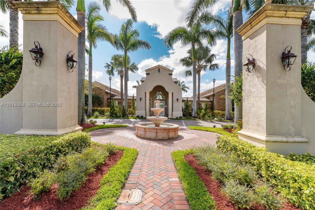 3244 NE 11th Dr, Homestead, FL 33033 Photo