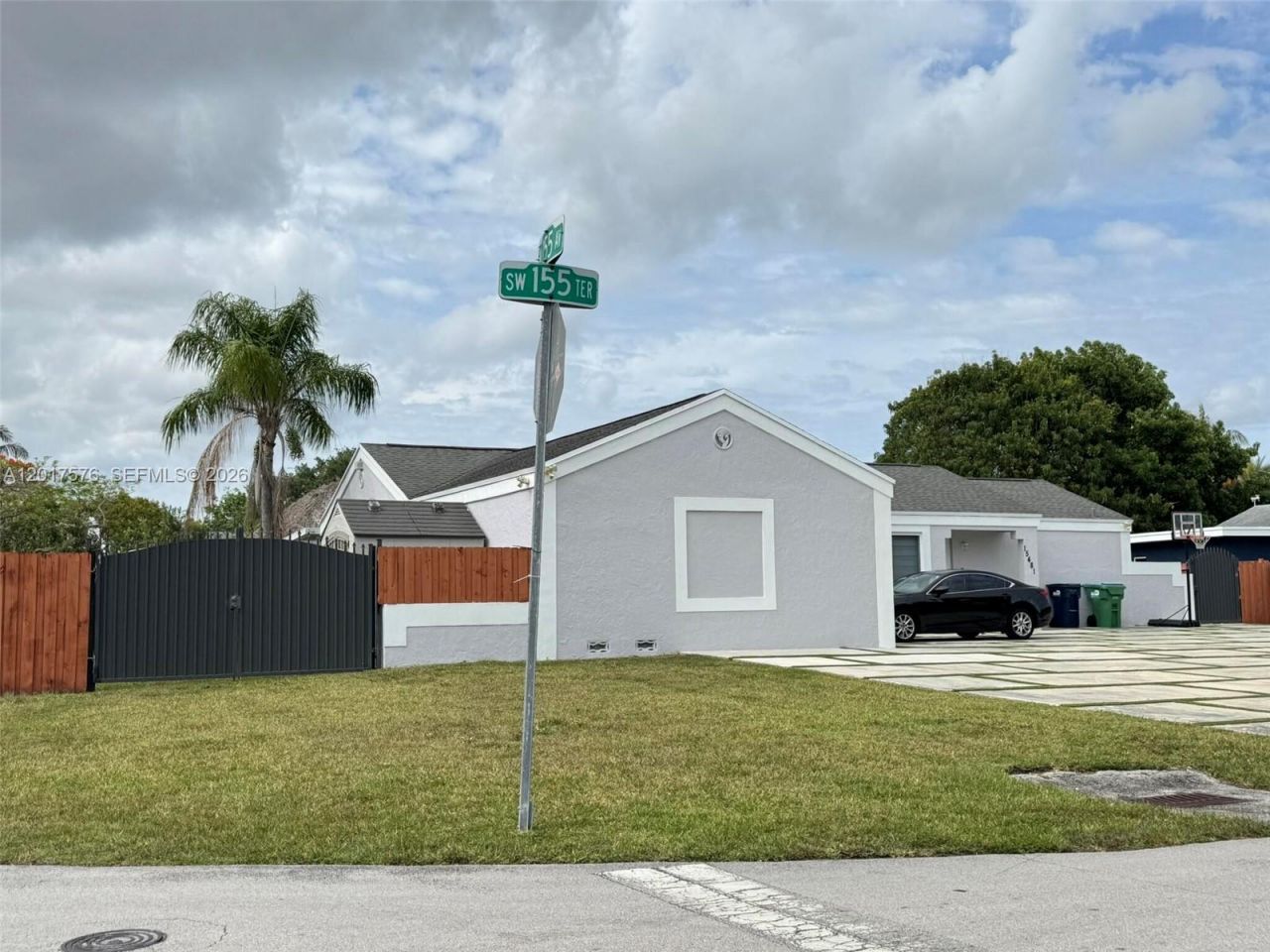 15481 SW 155th Ter , Miami, FL 33187 Photo