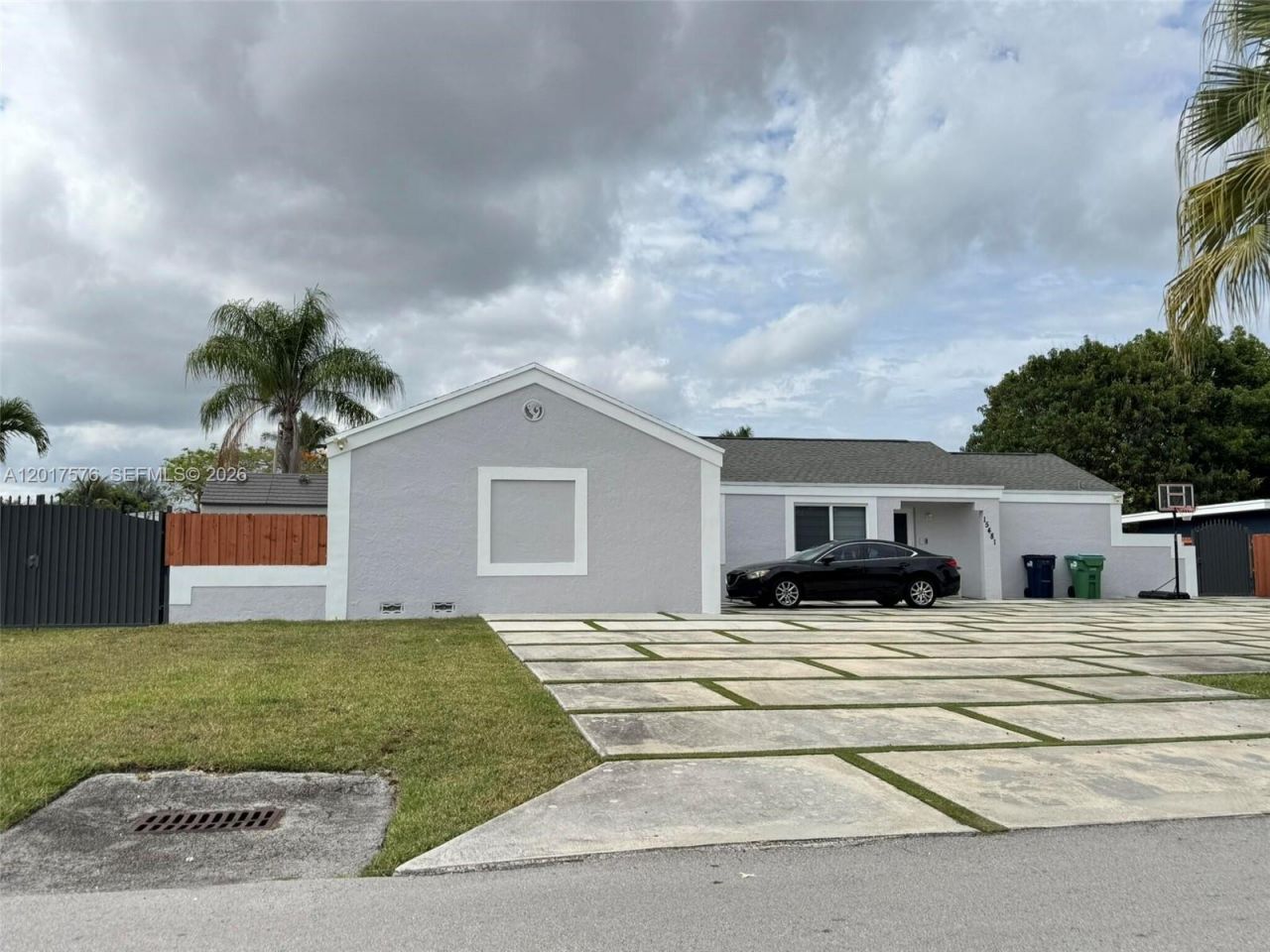 15481 SW 155th Ter , Miami, FL 33187 Photo