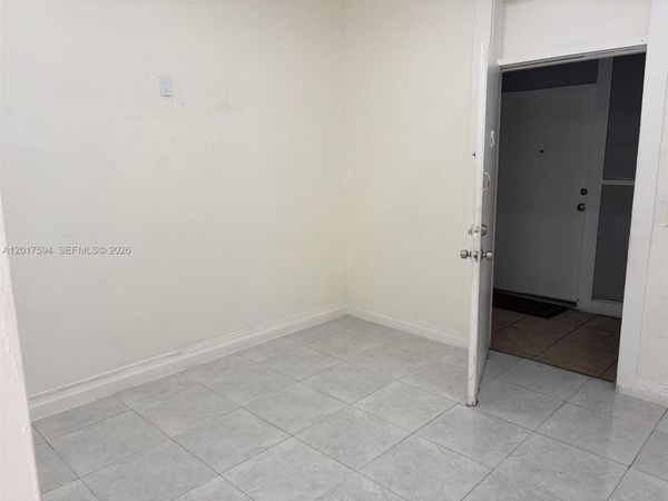 4701 SW 8th St , Unit 6, Miami, FL 33134