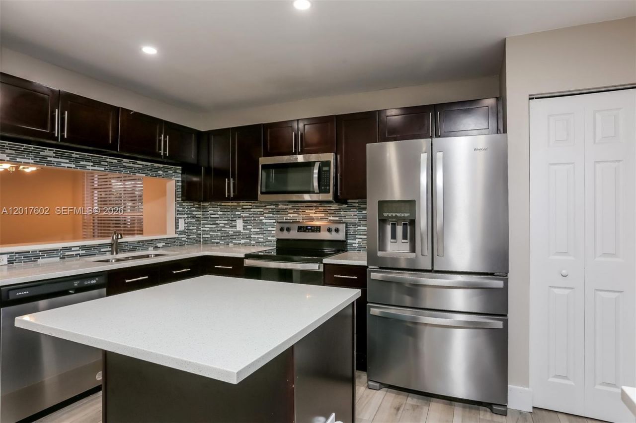 10837 NW 46th Dr , Coral Springs, FL 33076 Photo