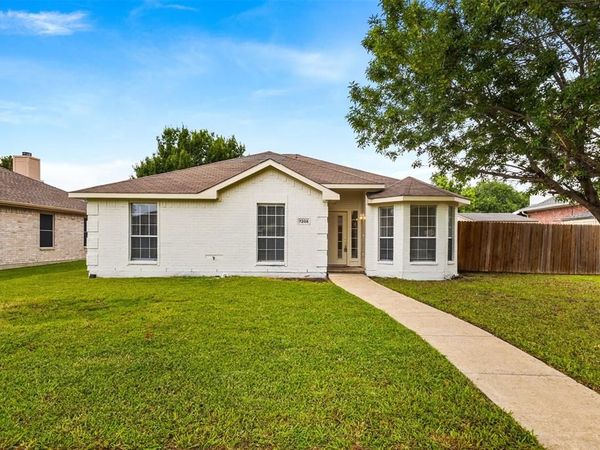 7205 Airline Drive, Rowlett, TX 75089
