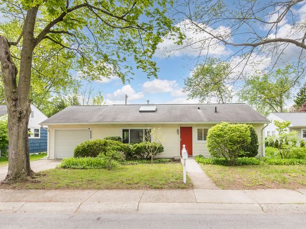 1932 Brock Court, Ann Arbor, MI 48104