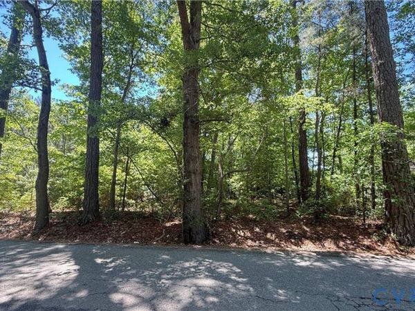 57 Nettles Lane, Hampton, VA 23666