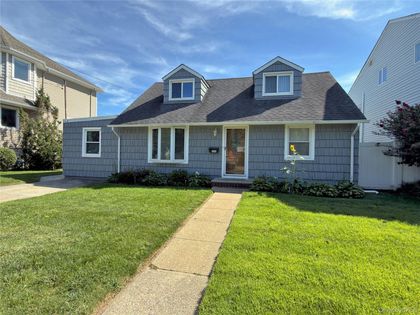 265 W Windsor Parkway Oceanside, NY 11572