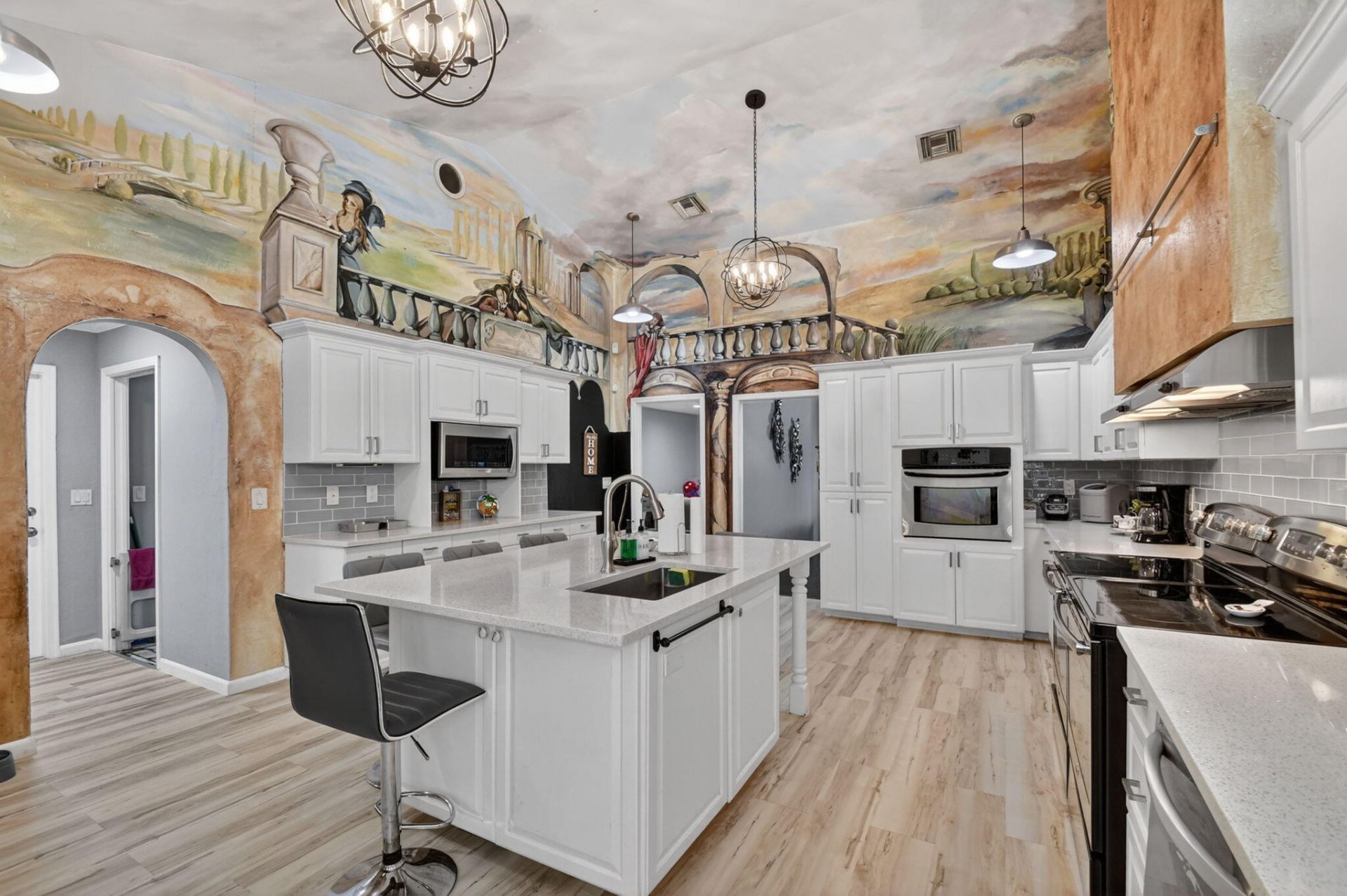 5361 N Palm Way, Lake Worth Beach, FL 33463 Photo