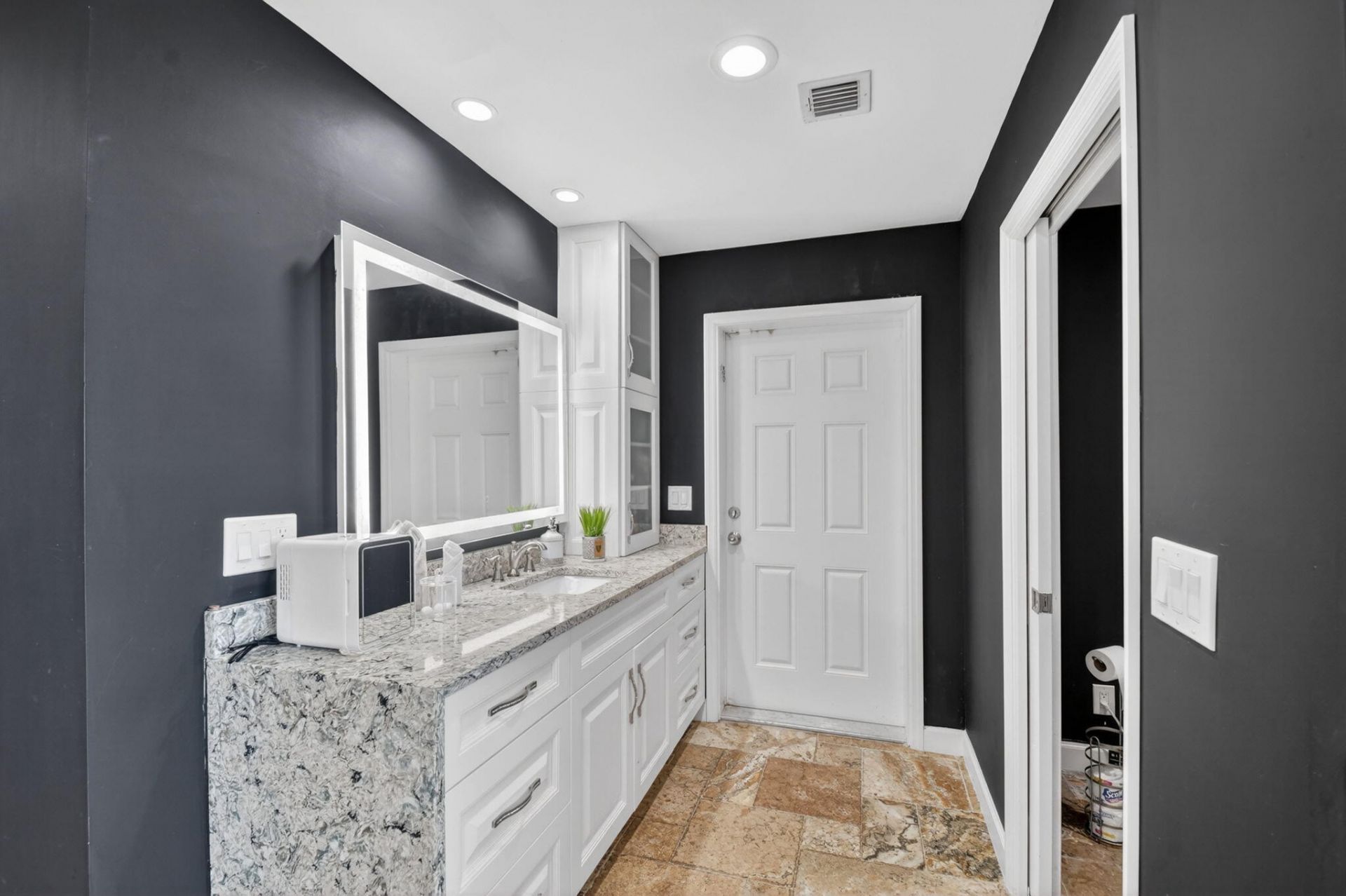 5361 N Palm Way, Lake Worth Beach, FL 33463 Photo