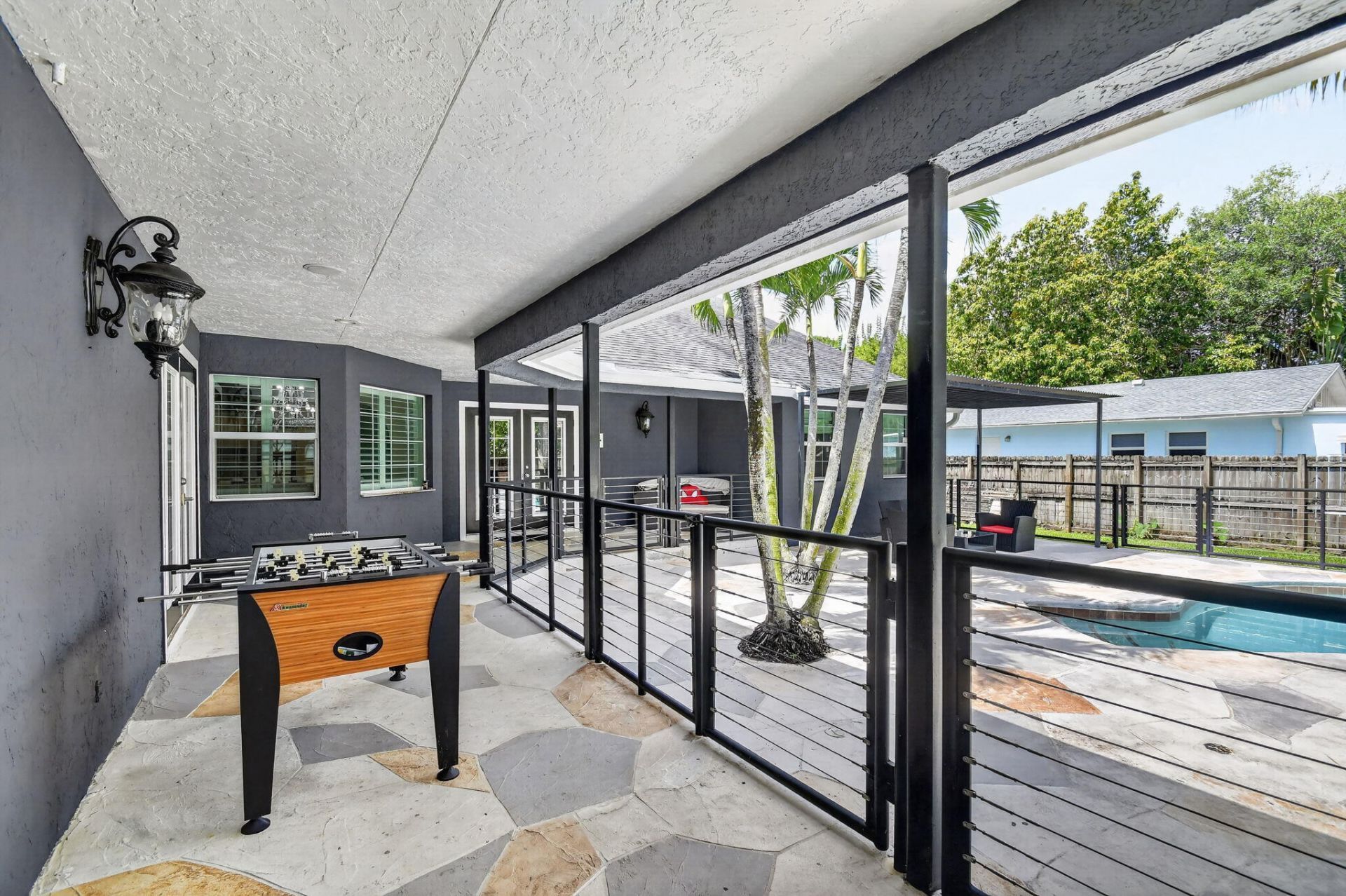5361 N Palm Way, Lake Worth Beach, FL 33463 Photo