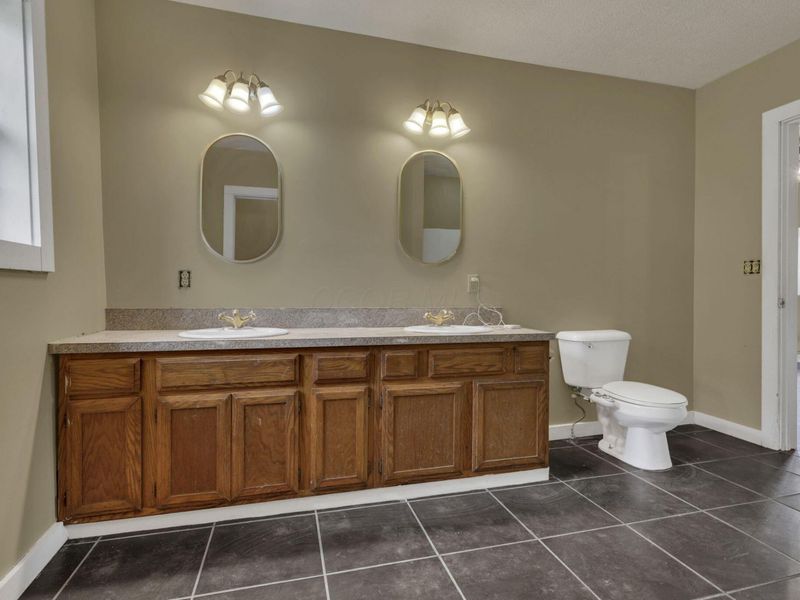 9611 Township Road 390a SE, Corning, OH 43730 Photo 22