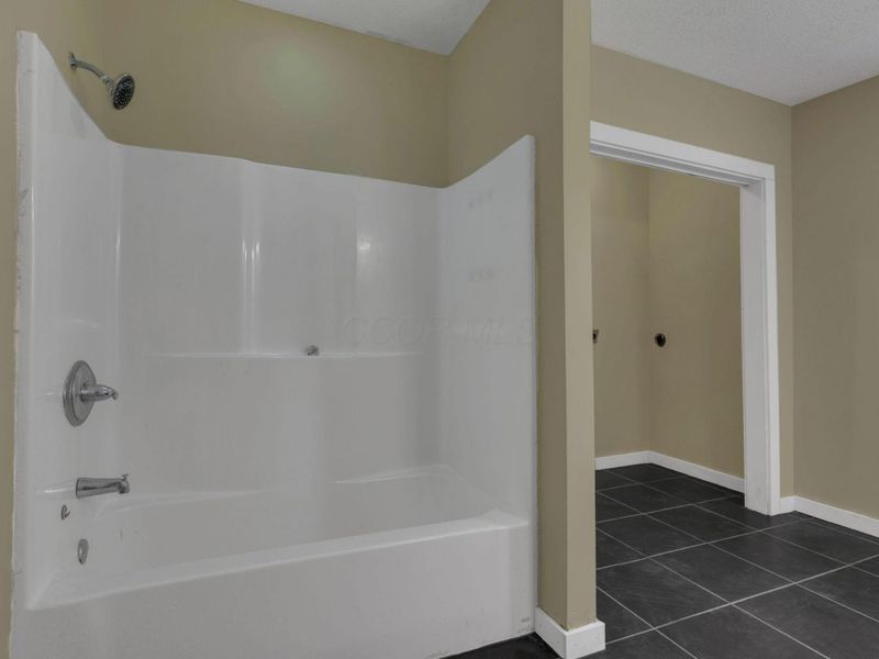 9611 Township Road 390a SE, Corning, OH 43730 Photo 24