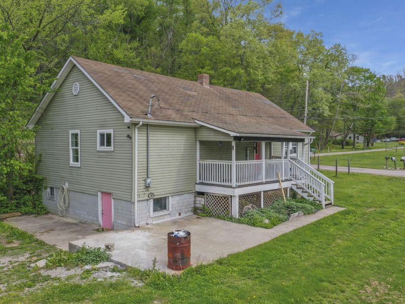 9611 Township Road 390a SE, Corning, OH 43730 Photo 4