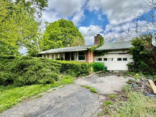 5775 E State Route 571, Tipp City, OH 45371