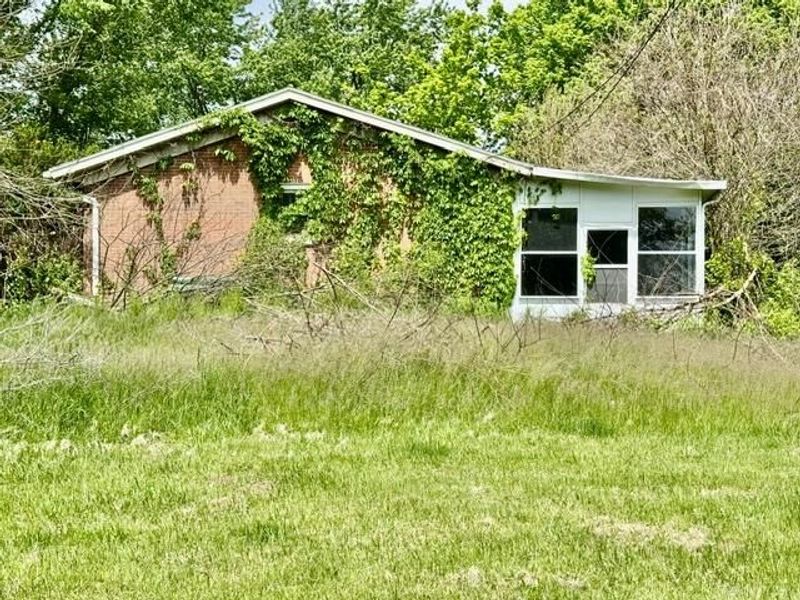5775 E State Route 571, Tipp City, OH 45371 Photo 7