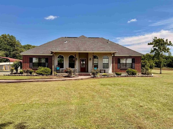109 Masonville, McGehee, AR 71654