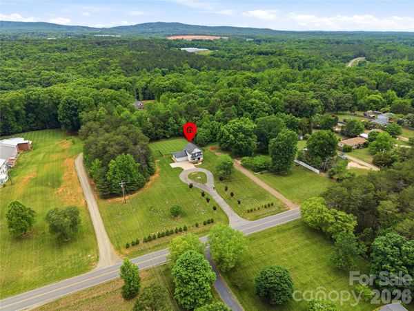 4945 Grassy Creek Road , Denver, NC 28037
