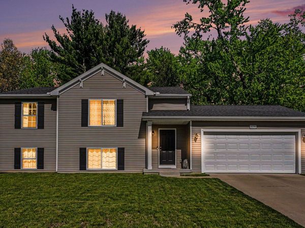 10291 Oakbrook Road, Bridgman, MI 49106