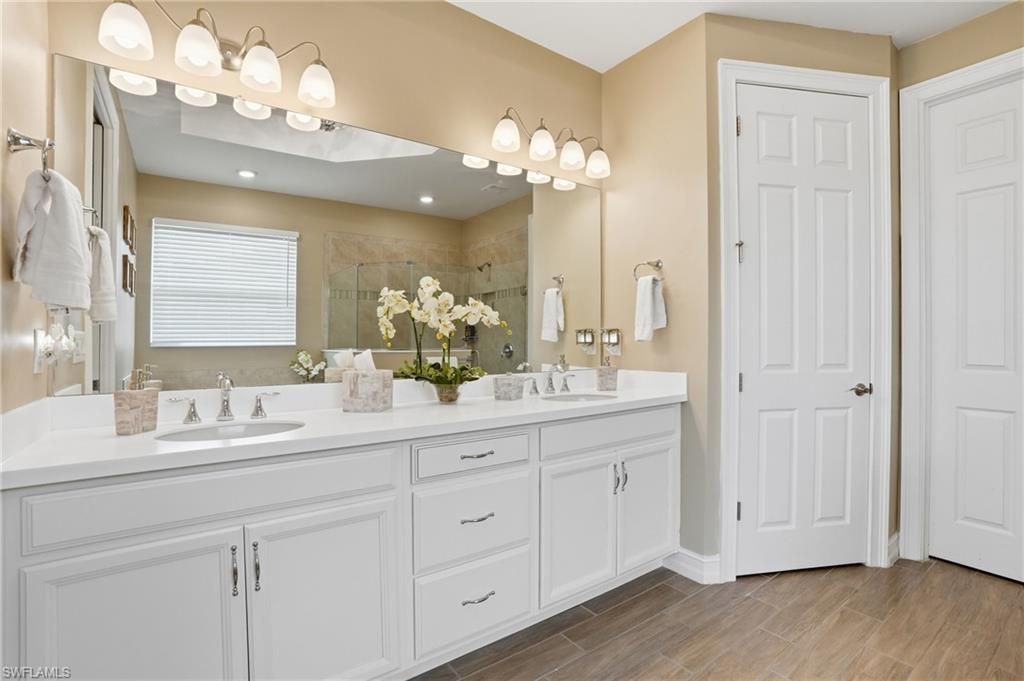 28009 Longboat Key Run , Bonita Springs, FL 34135 Photo