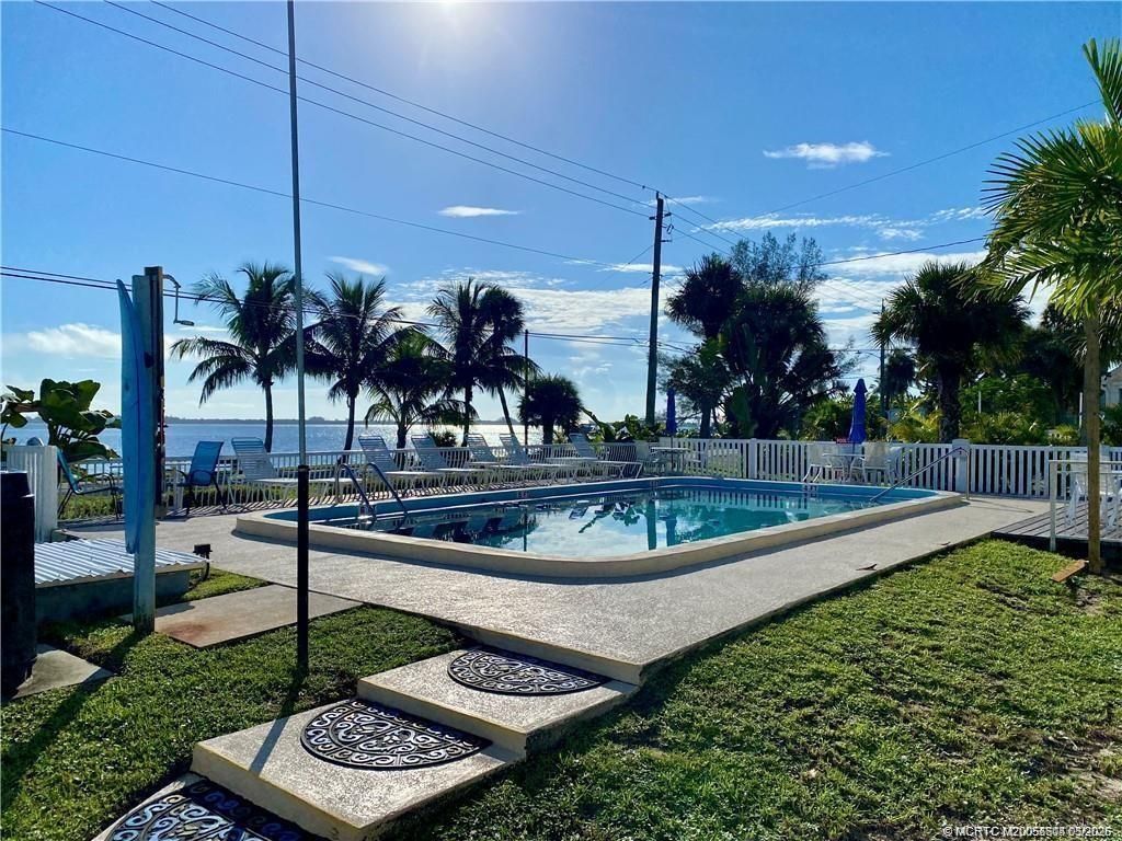 4800 NE Blue Heron Lane, Unit 7, Jensen Beach, FL 34957 Photo