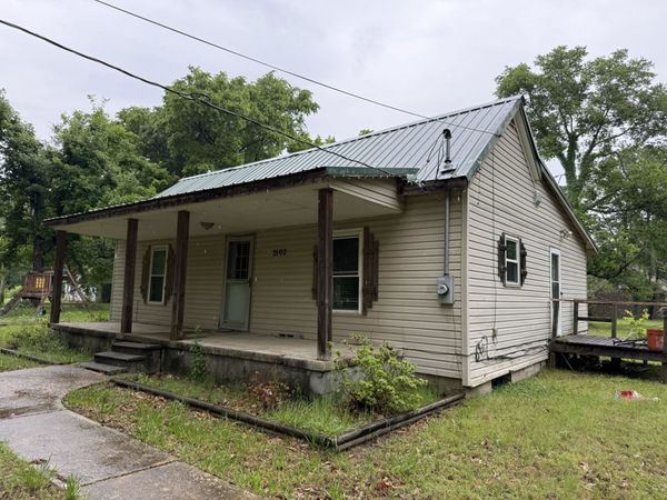 2102 CAMPBELL RD, Millington, TN 38053