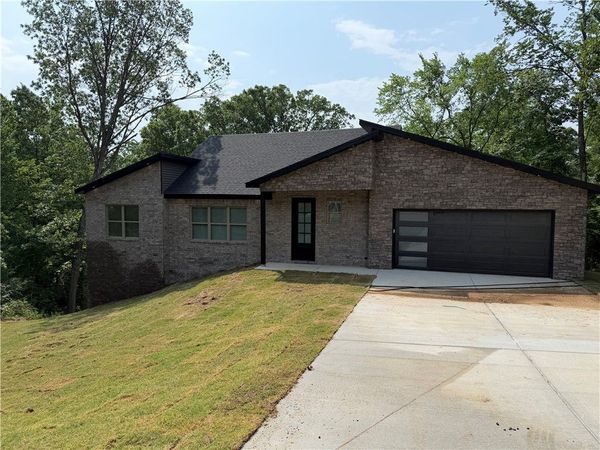 6 Torran Drive , Bella Vista, AR 72715