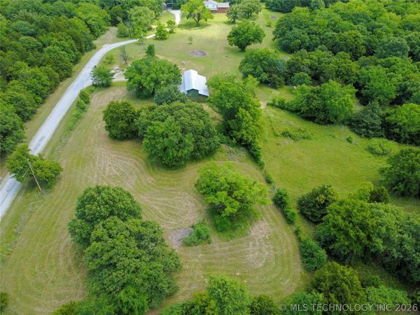 7 Pinewood Trails Drive, Ardmore, OK 73401