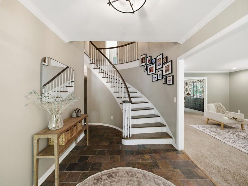 379 Meditation Lane, Columbus, OH 43235 Photo 11