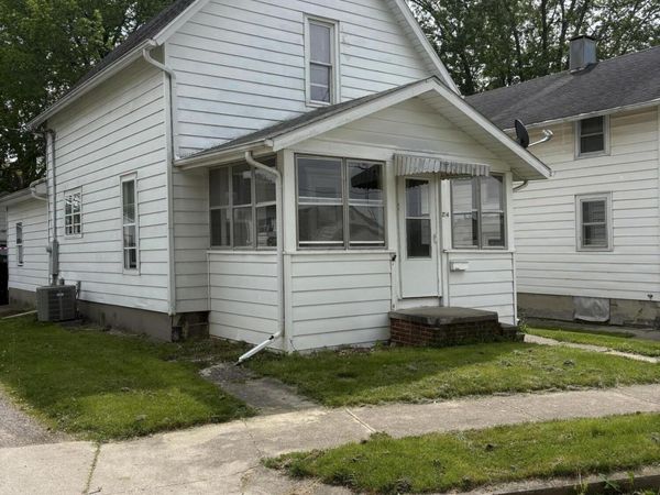 214 W Water Street , Montpelier, OH 43543