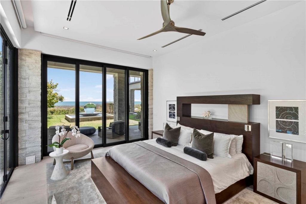 2120 S Highway A1a, Vero Beach, FL 32963 Photo