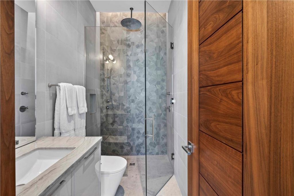 2120 S Highway A1a, Vero Beach, FL 32963 Photo