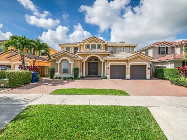 11942 SW 126th Ln, Miami, FL 33186