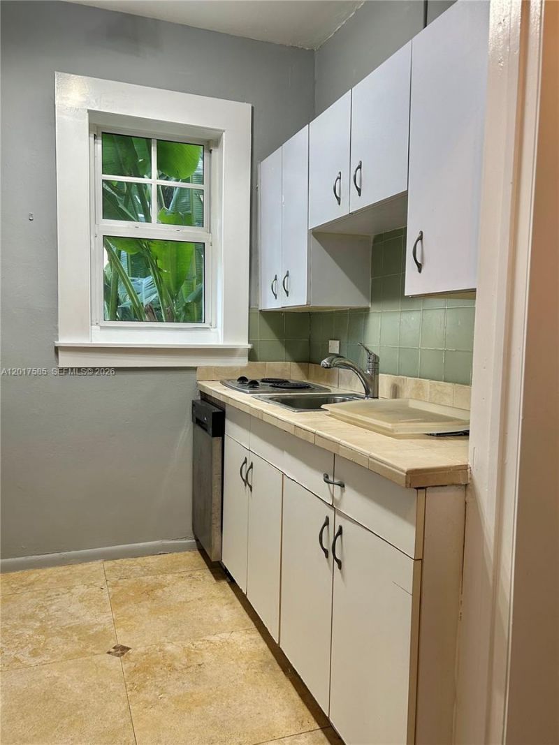 536 14th St , Unit 107, Miami Beach, FL 33139 Photo