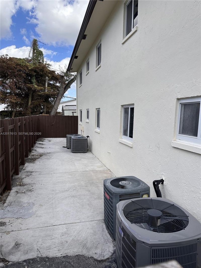 6591 SW 46th St, Unit 3, Davie, FL 33314 Photo