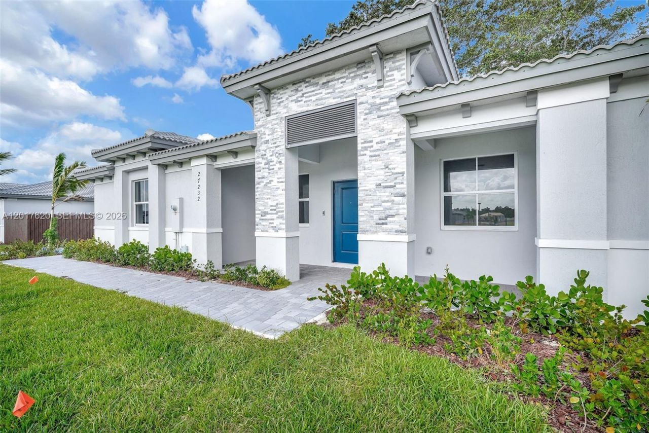 27232 SW 159th Path , Miami, FL 33031 Photo