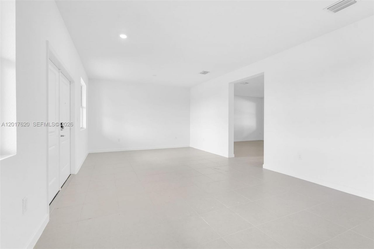 27232 SW 159th Path , Miami, FL 33031 Photo