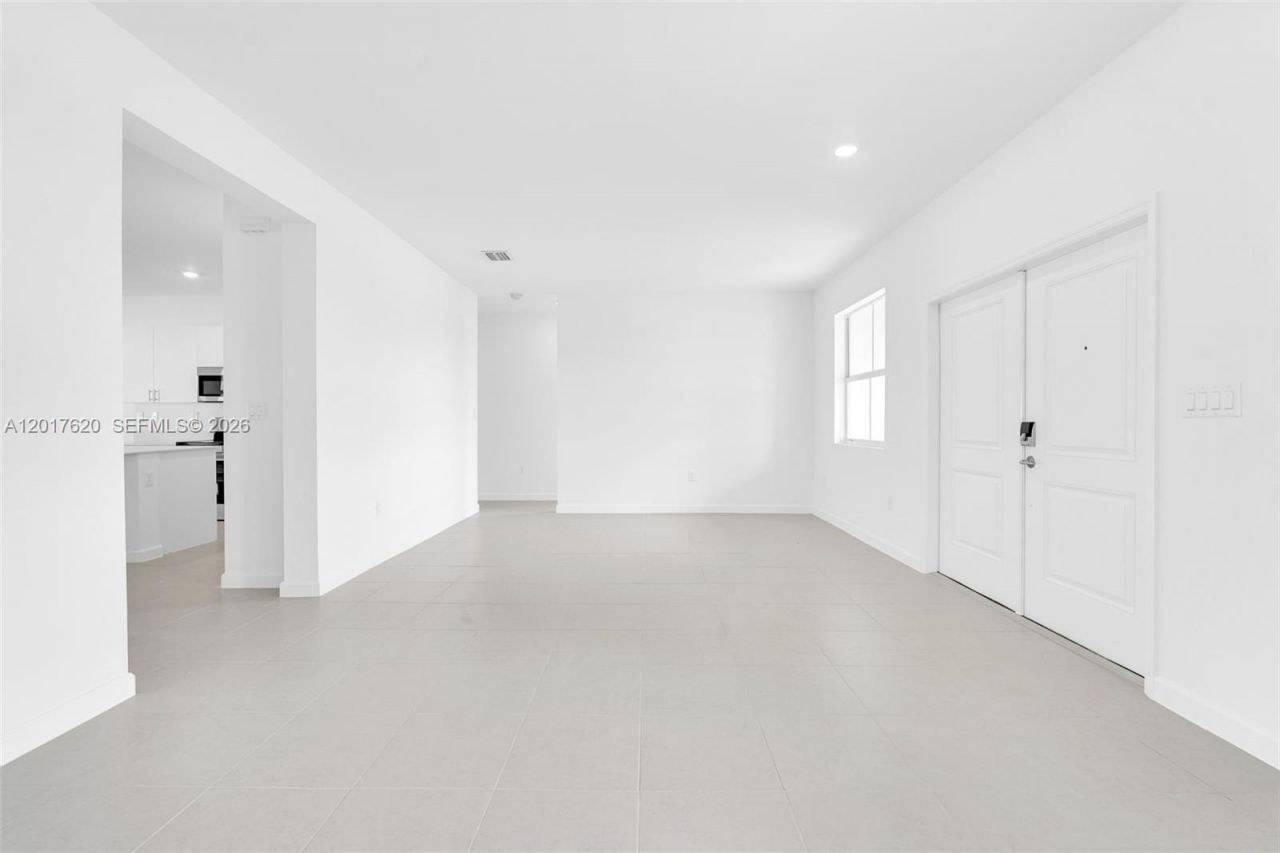 27232 SW 159th Path , Miami, FL 33031 Photo