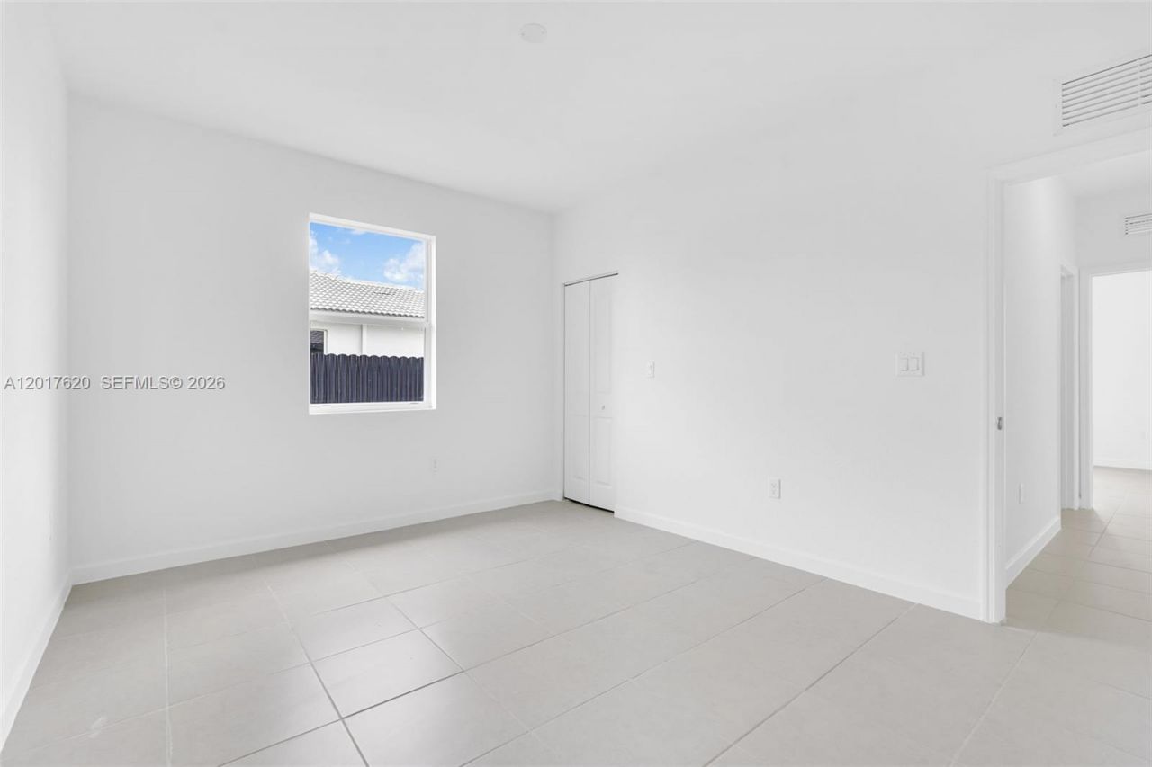 27232 SW 159th Path , Miami, FL 33031 Photo