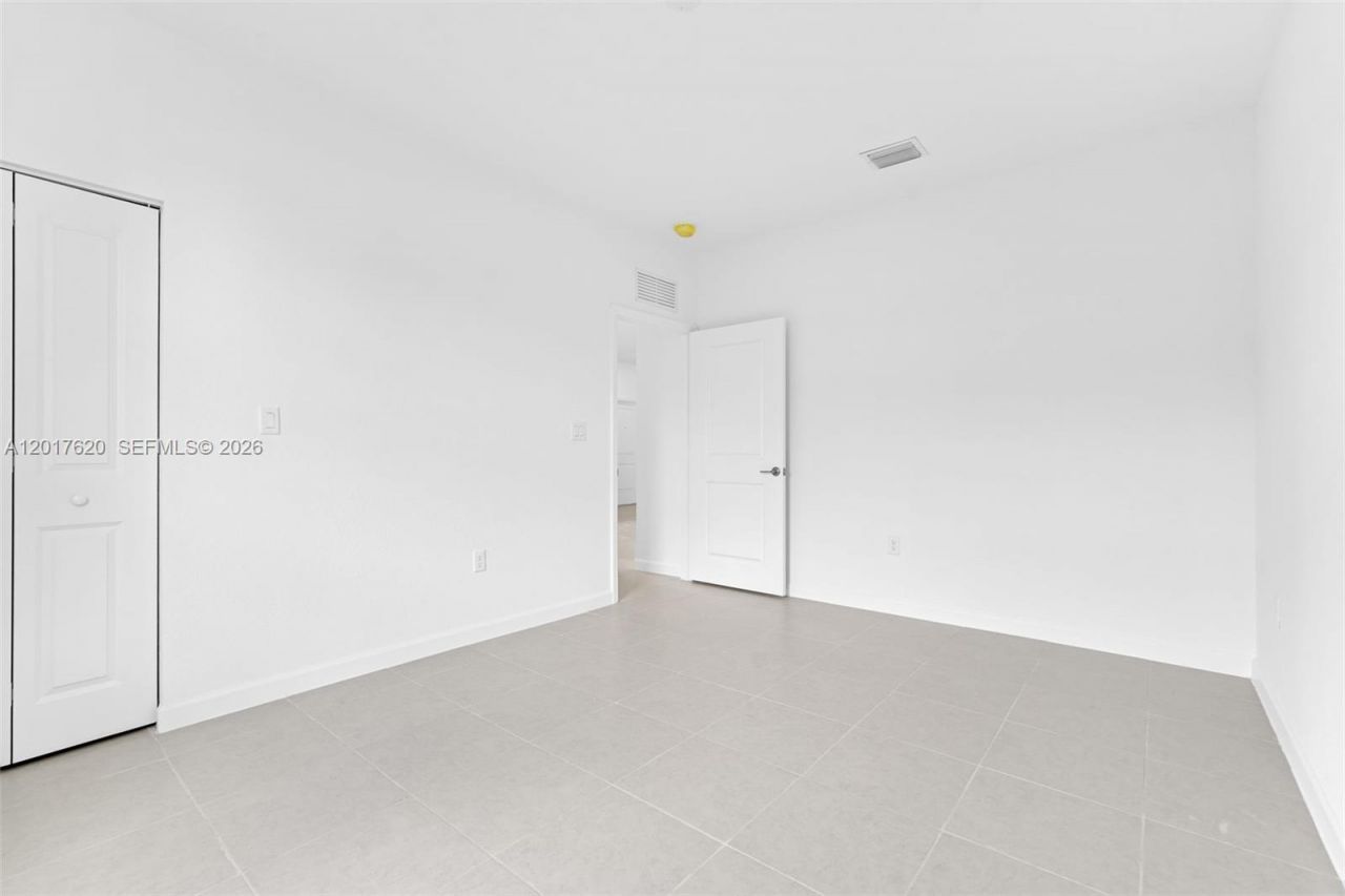 27232 SW 159th Path , Miami, FL 33031 Photo