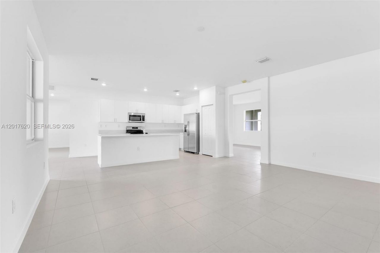 27232 SW 159th Path , Miami, FL 33031 Photo