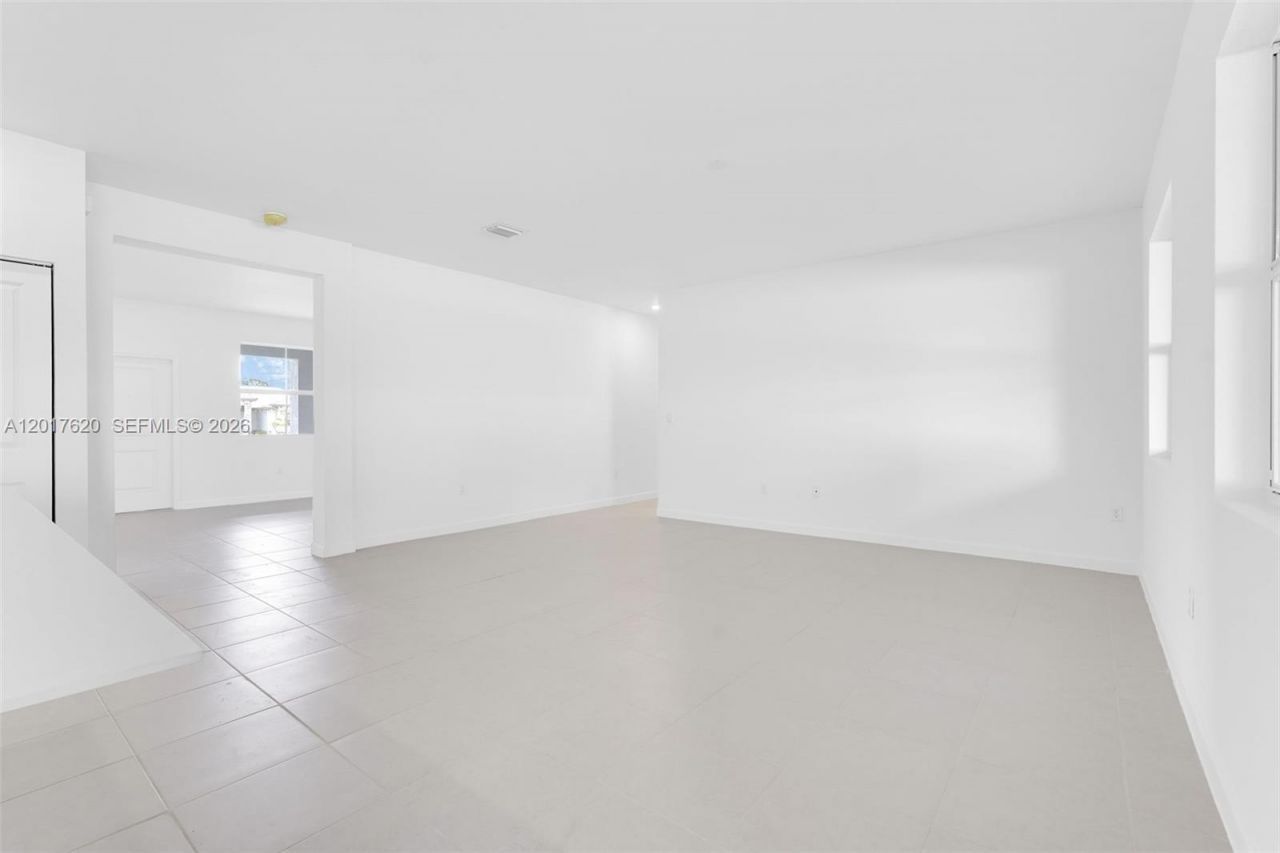 27232 SW 159th Path , Miami, FL 33031 Photo