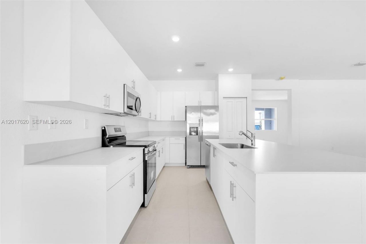 27232 SW 159th Path , Miami, FL 33031 Photo