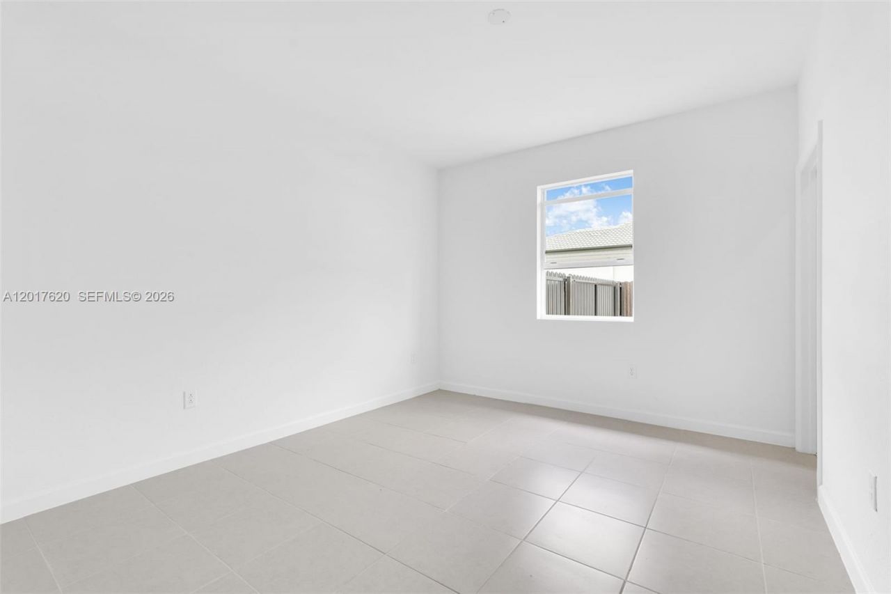 27232 SW 159th Path , Miami, FL 33031 Photo