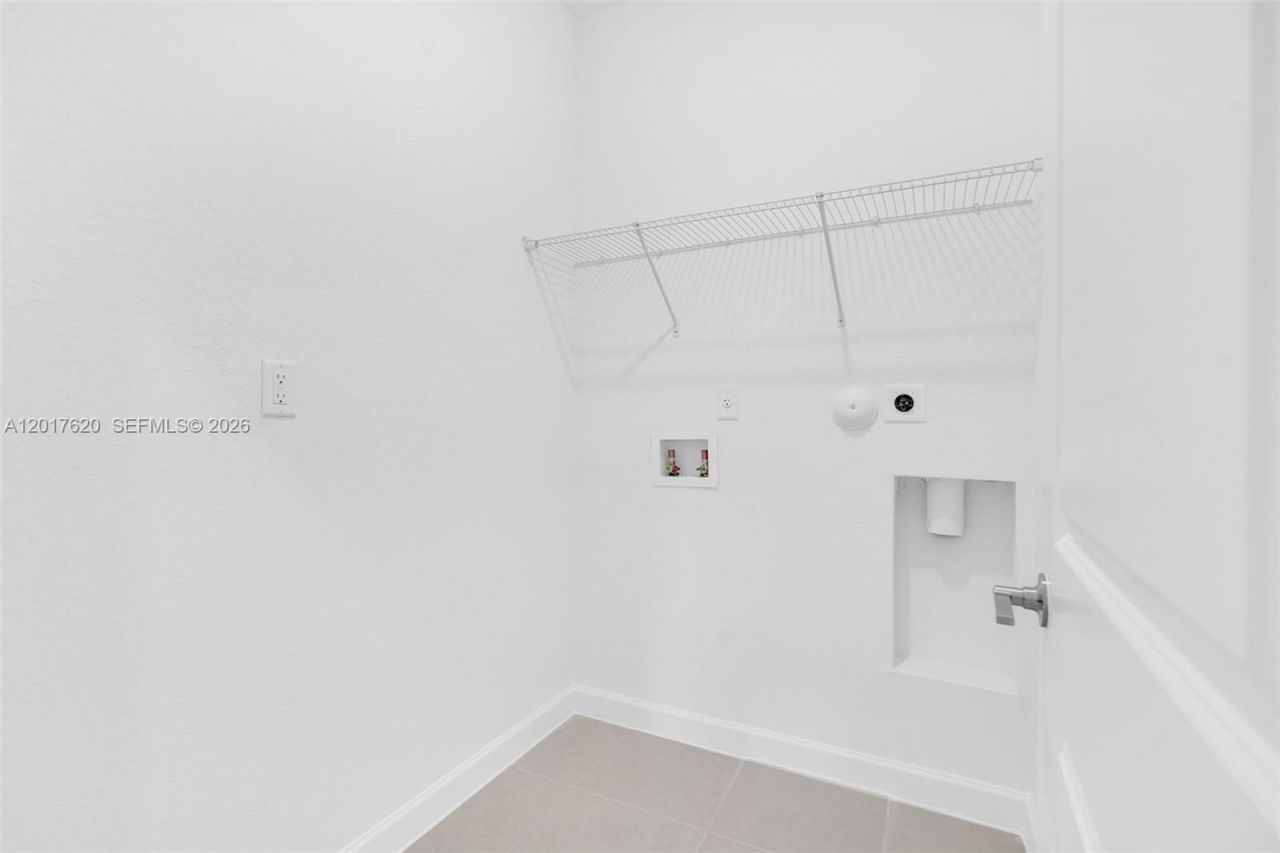 27232 SW 159th Path , Miami, FL 33031 Photo