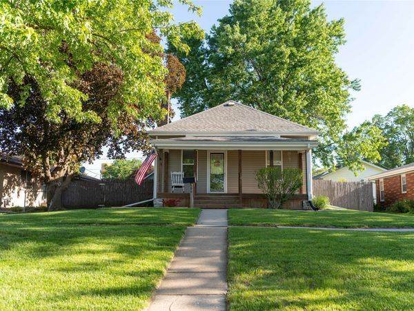 809 W Washington Street, Knoxville, IA 50138